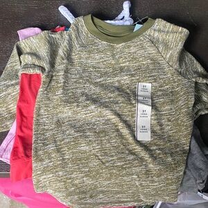 Pack of 5 Size 2T girl variety Shirt